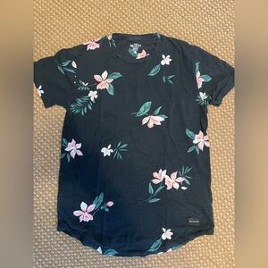 Hollister t-shirt size XS